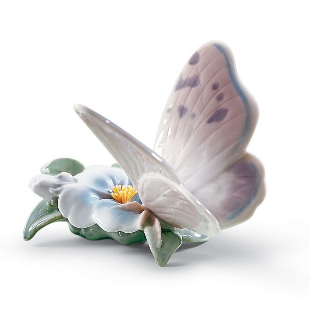 Sculptura fluture din portelan, Refreshing Pause by Dept. Diseño y Decoración - LLADRO