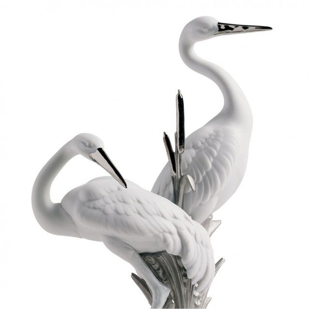 Sculptura din portelan Courting Cranes by Salvador Debón - Lladro
