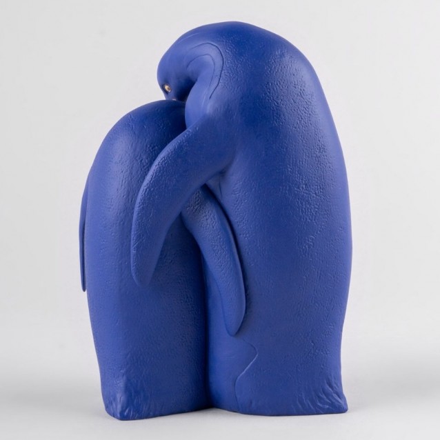 Figurina din portelan, Penguin family blue by José Javier Malavia - ED. LIMITATA - LLADRO