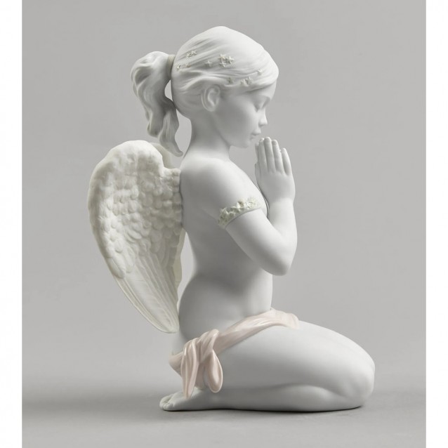Sculptura din portelan, Heavenly Prayer Angel by Ernest Massuet - LLADRO